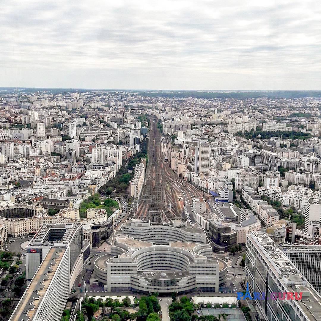 Paris montparnasse. Вокзал Монпарнас в Париже. Montparnasse вокзал Париж. Вокзал Монпарнас 1944. Париж вокзал Монпарнас 19 века.