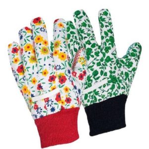 Для женщин большое значение может иметь и нарядный дизайн перчаток