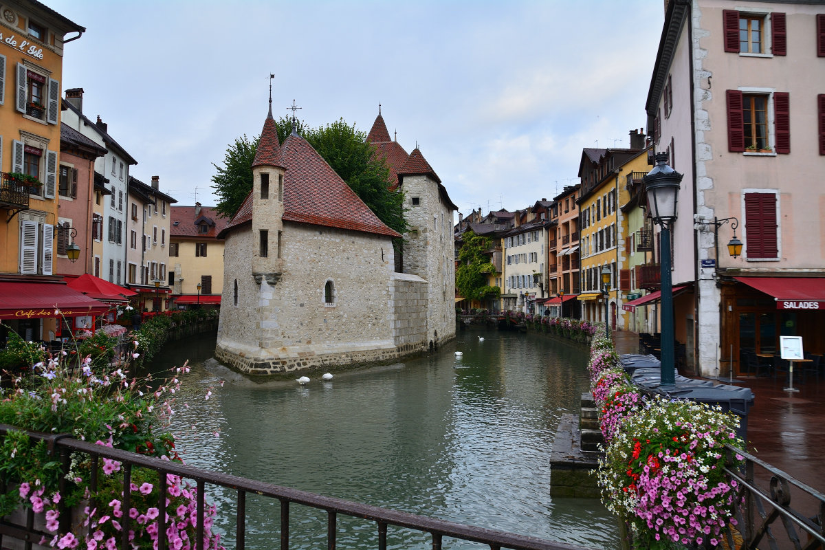 Самые красивые города Франции