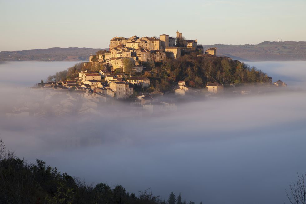 Топ-5 самых красивых деревень Франции (рейтинг)