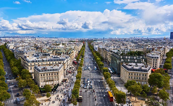 Где остановиться в Париже недорого и безопасно