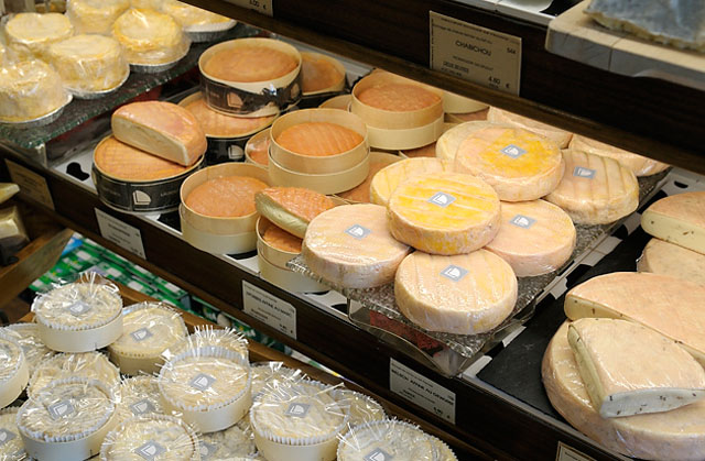 7 сырных магазинов в Париже (рейтинг)