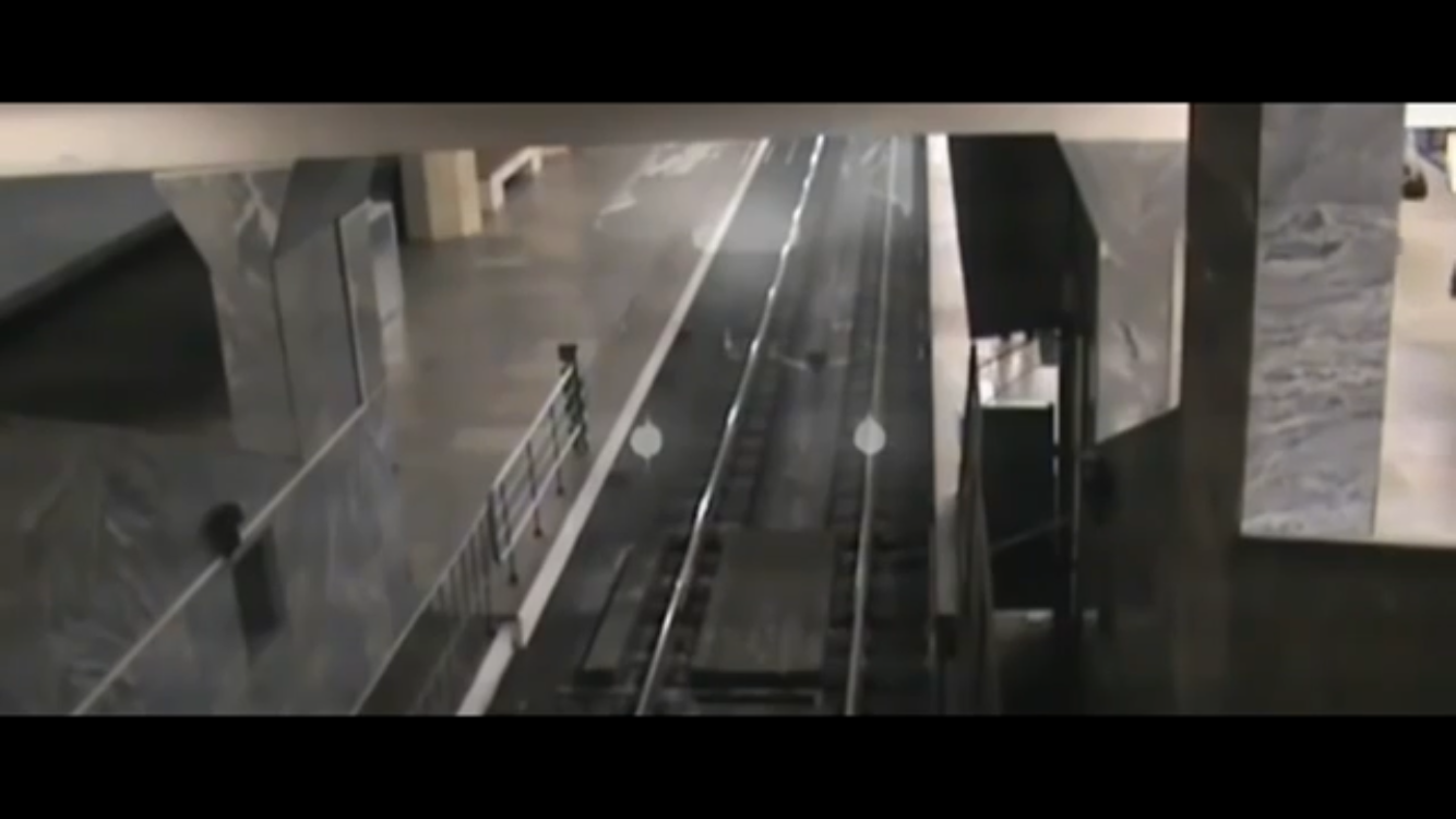 метро поезд призрак